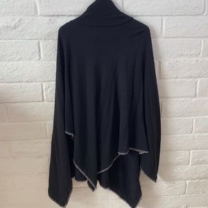 Sundry Black Cotton Cape with White Stitching